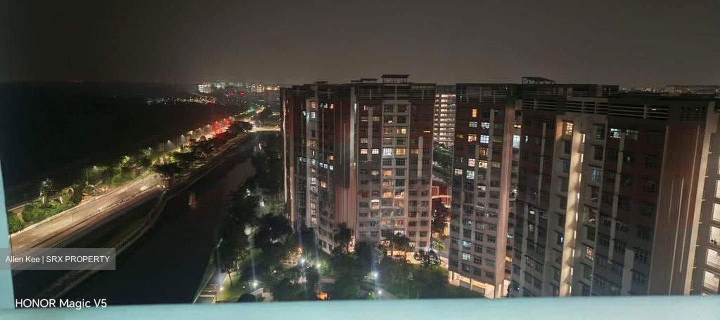 Blk 102A Eastcreek @ Canberra (Sembawang), HDB 5 Rooms #633854271